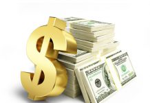 Dollar Edges Higher; Central Bank Meetings in Focus