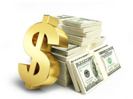 Dollar Edges Higher; Central Bank Meetings in Focus