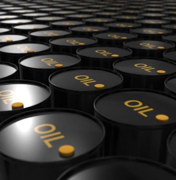 Oil Prices Hover Near 8-Mth Low as Recession Fears Dent Outlook Financial News