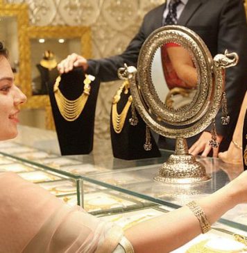 Gold, Copper Slip as Powell Dashes Fed Pivot Hopes GOLD COPER