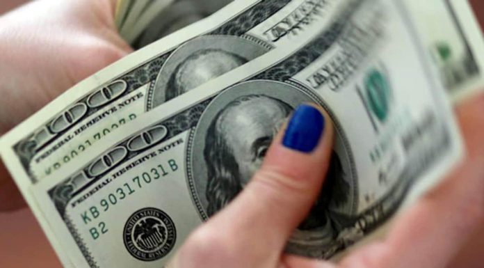 Asia FX Hunkers Down Ahead of Fed Meeting, Dollar Slips ASIA FX