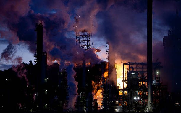 Oil Prices Dip as Demand Outlook Worsens on China woes, OPEC Warning Oil prices