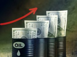 Oil Rises on Saudi Supply Signals, But Demand Fears Cap Gains Oil Rises