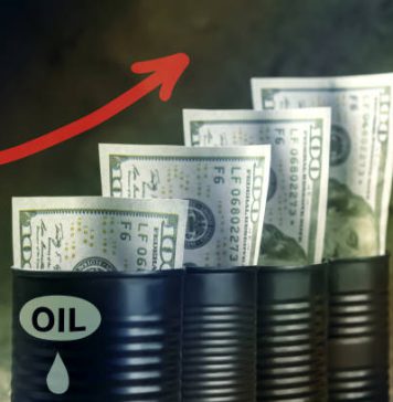 Oil Rises on Saudi Supply Signals, But Demand Fears Cap Gains Oil Rises