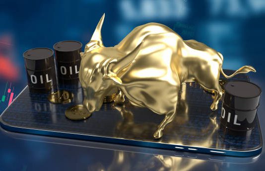 Oil Sinks Further as China COVID Concerns outweigh Tightening Supply Oil sinks