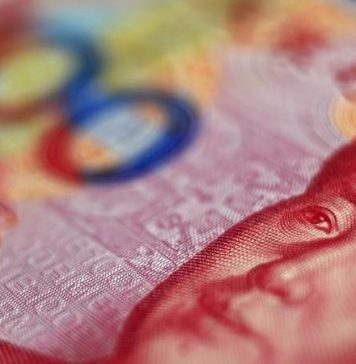 Japanese Yen Rallies to 4-month High on BoJ Policy Tweak, Asia FX Slips Asia FX slips