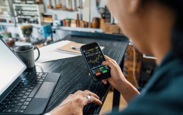 Asian Stocks Edge Up As Markets Digest Oil Rally, China Tech Surges