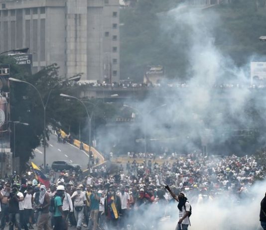 Venezuelans Protest and Clash with Police Over Disputed Election Results