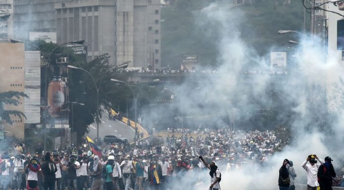 Venezuelans Protest and Clash with Police Over Disputed Election Results