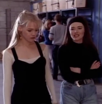 Shannen Doherty, ‘Beverly Hills, 90210’ and ‘Charmed’ Star, Dies at 53