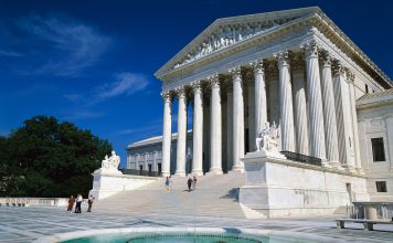 Divided Pro-Govt Lawyers Challenge Federal Constitutional Court Proposal