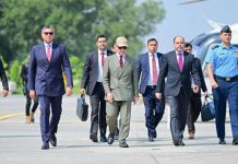 Pakistan PM Shehbaz Sharif Meets Saudi Crown Prince to Boost Bilateral and Regional Cooperation  Select 84 more words to run Humanizer.