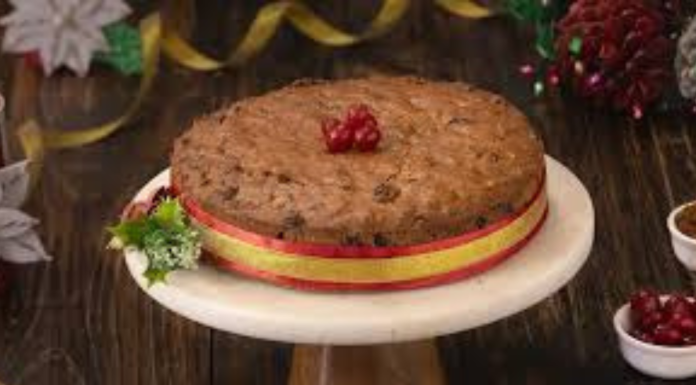 Indian Christmas Traditions: From Bebinca to Plum Cake