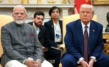Trump Warns India of Higher Tariffs Over Russian Oil Purchases Amid Trade Tensions