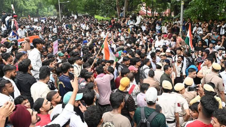 Opposition Protests Escalates in New Delhi Amid NEET Paper Leak Controversy and Mass Detentions